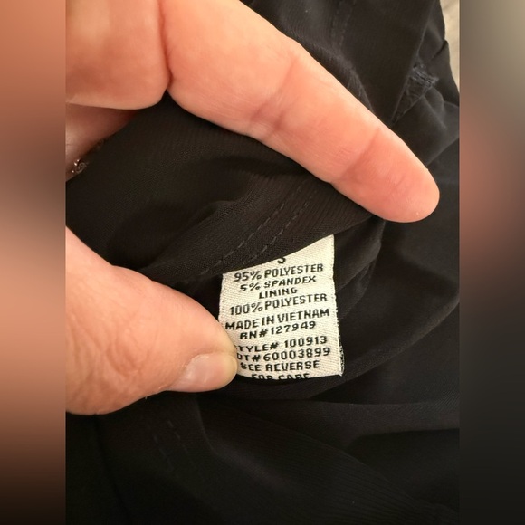 Emma & Michele Jumpsuit, size small. - Picture 7 of 7